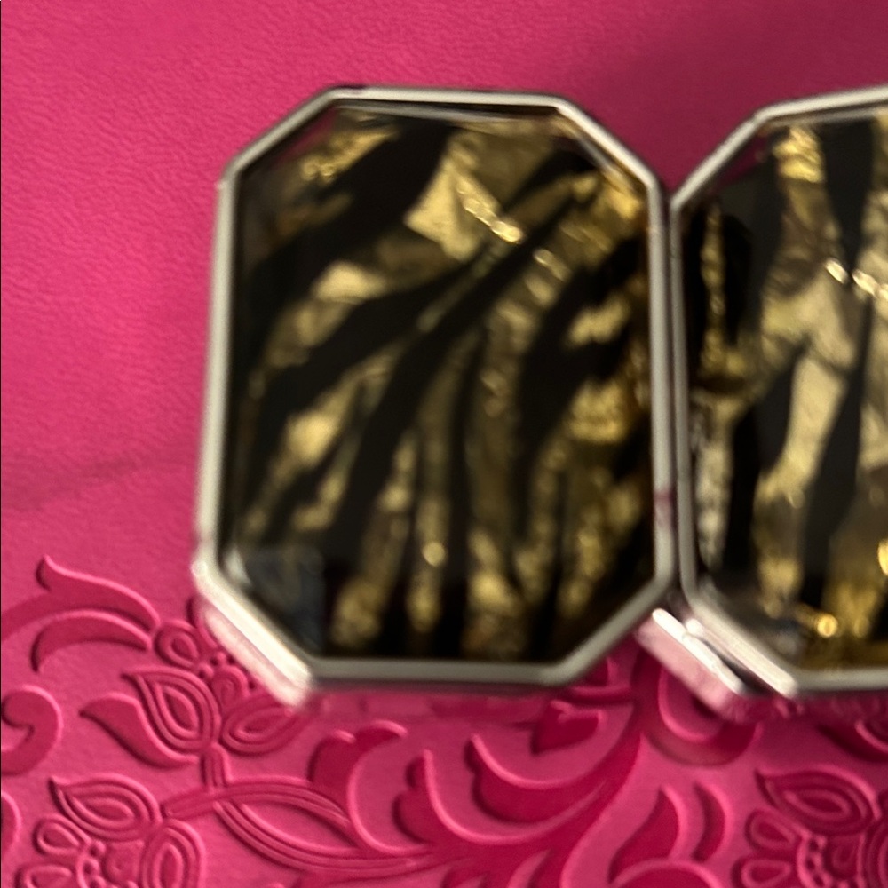 Chic Silver And Brown Patterned Bracelet - image 3